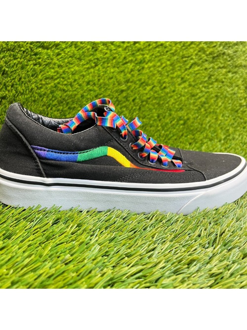 Vans Old Skool Womens Size 8.5 Black Blue Red Athletic Skateboard Shoes Sneakers